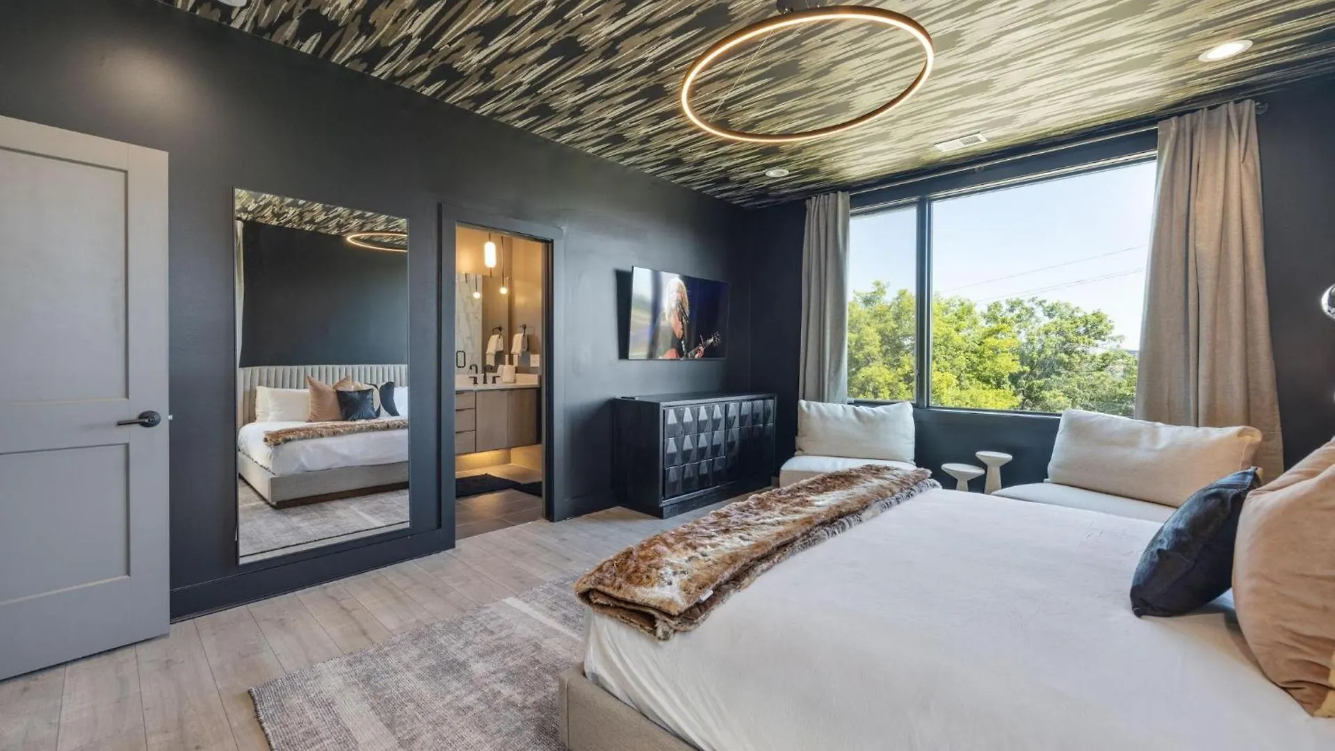Tatil Evi Enchant - Stunning City Views - Modern Luxe Nashville